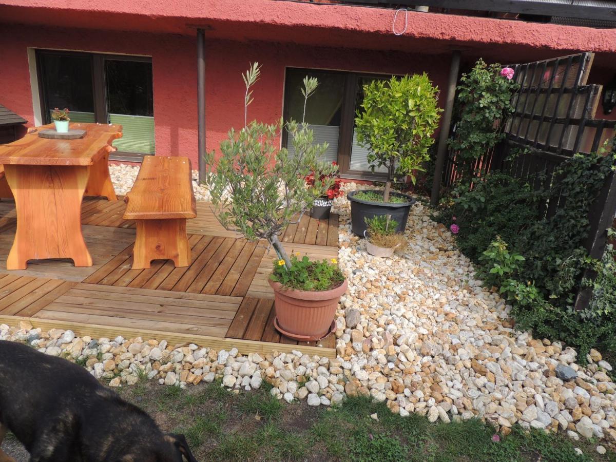 Apartment Am Hausberg In *